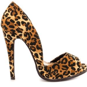 Liliana Leopard Peeptoe D’Orsay Stiletto Pumps Sexy!!! New!